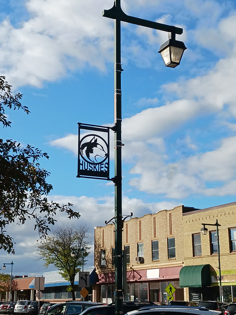 Load image into Gallery viewer, M102 Team Mascot - Metal Pole Banner